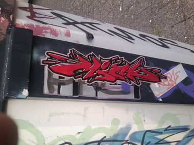 Graffiti Artwork - Photo by ATS_KORUScrew - miak