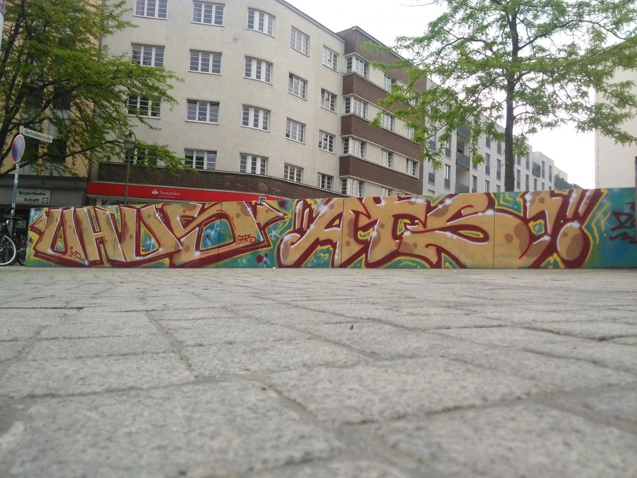 Graffiti Wall - Photo by ATS_KORUScrew
