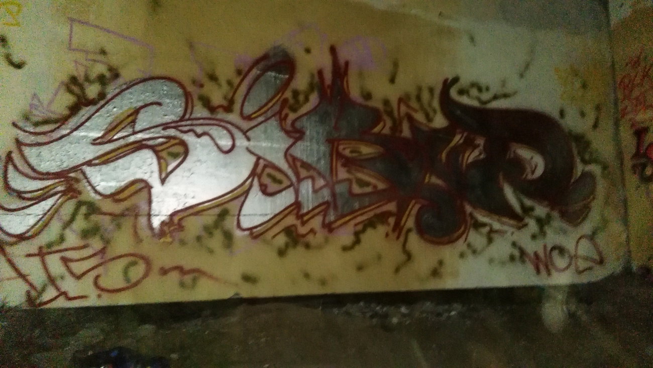 Graffiti Wall - Photo by ATS_KORUScrew