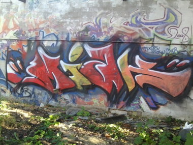 Graffiti Wall - Photo by ATS_KORUScrew - miak