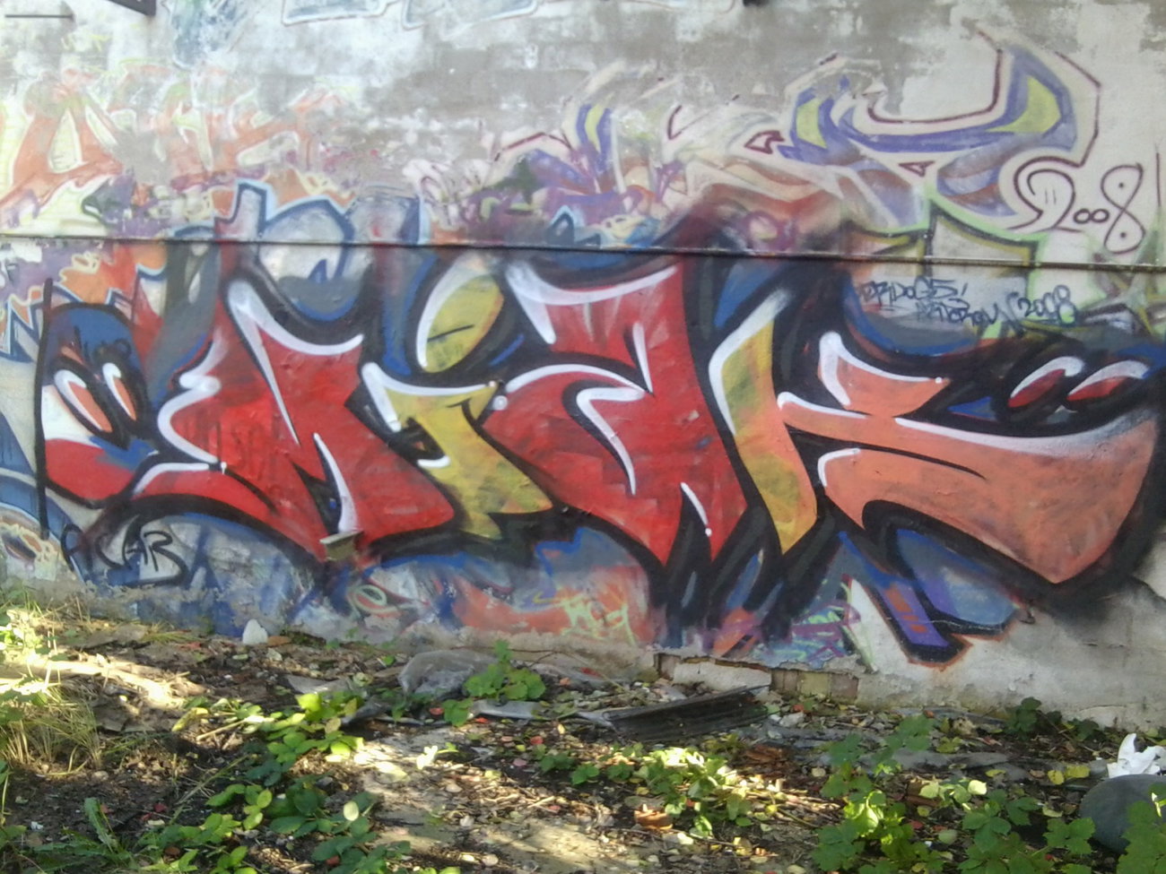 Graffiti Wall - Photo by ATS_KORUScrew - miak