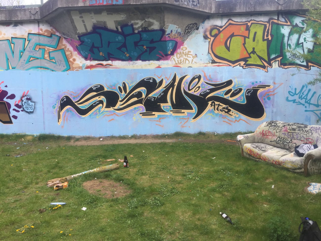 Graffiti Wall - Photo by ATS_KORUScrew