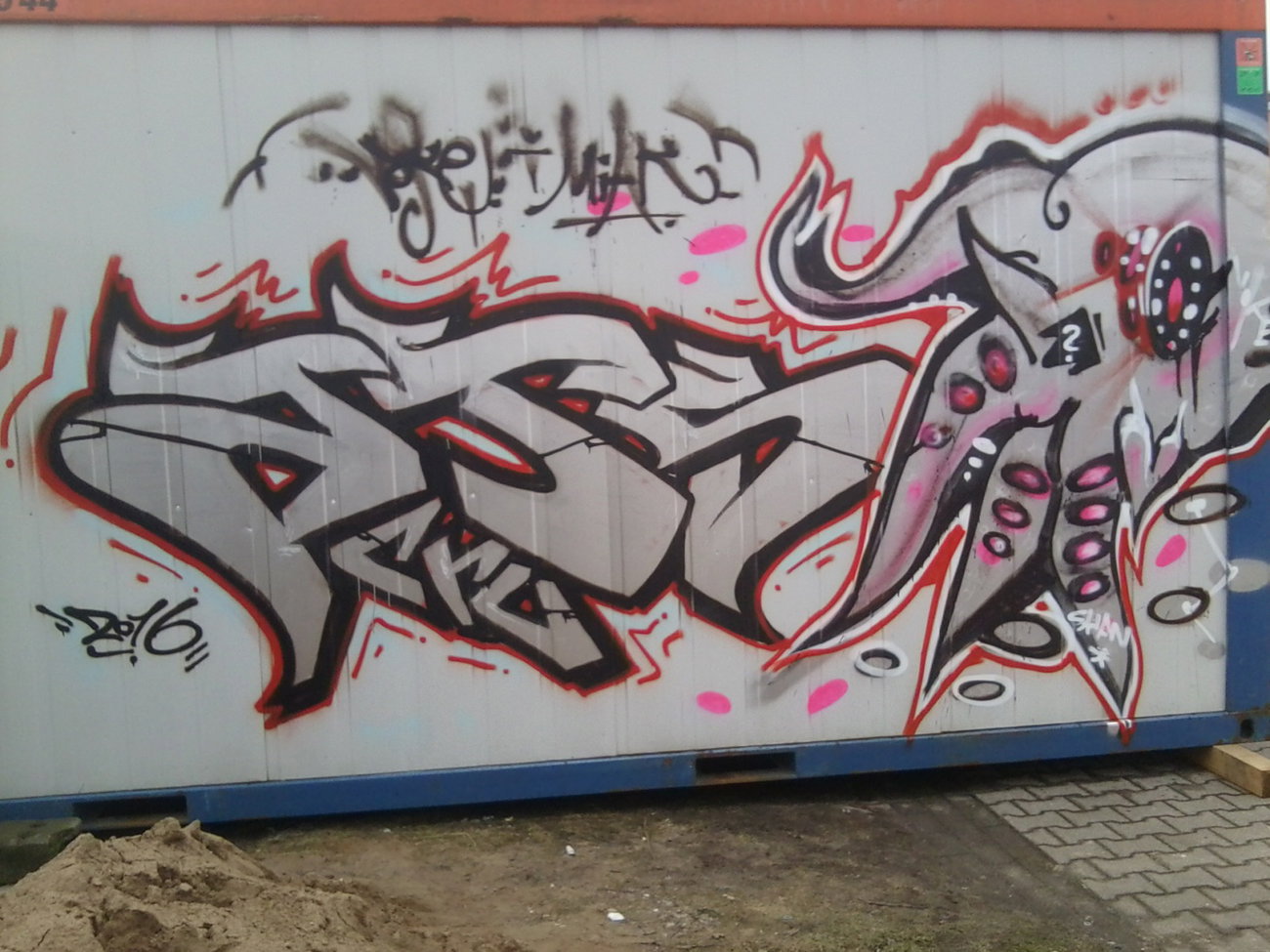 Graffiti Wall - Photo by ATS_KORUScrew