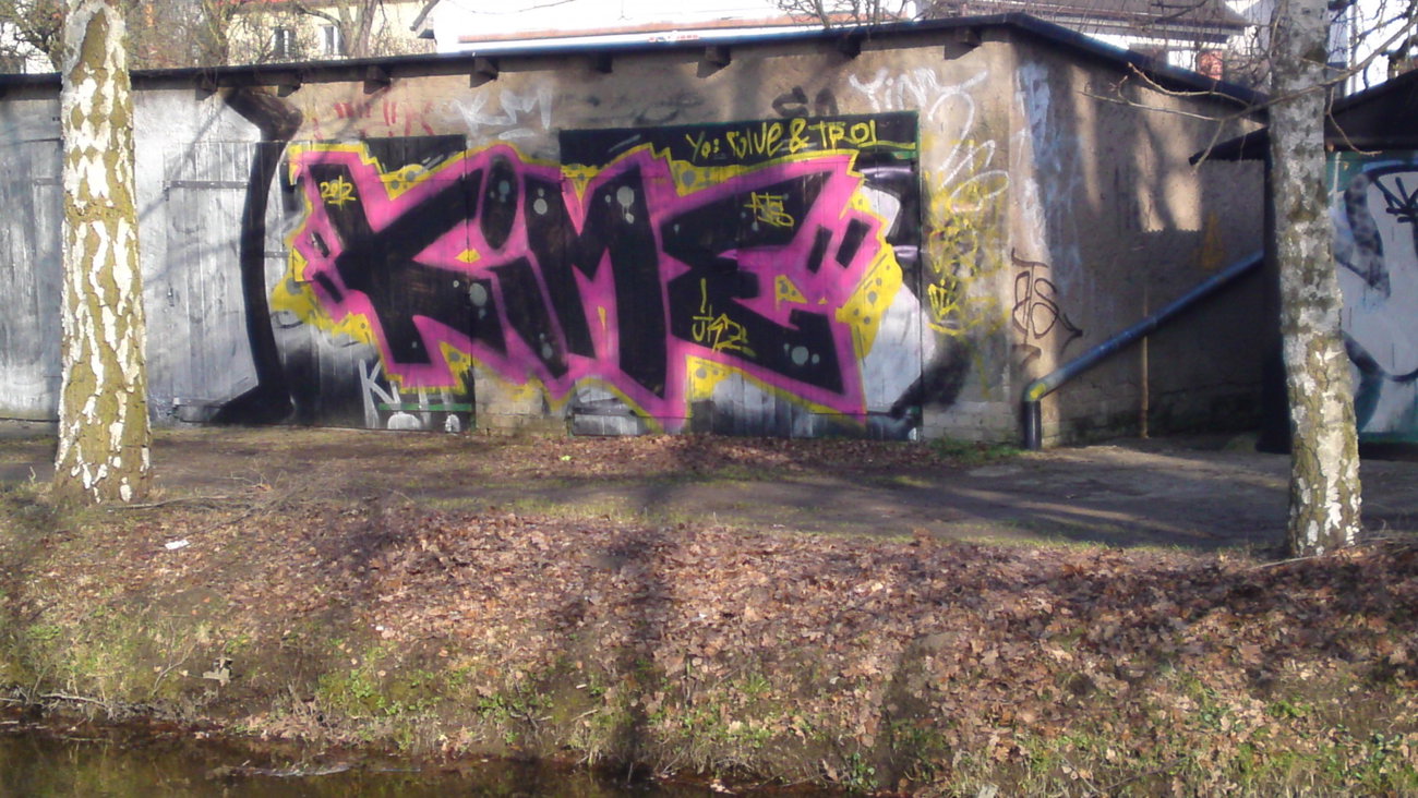 Graffiti Wall - Photo by ATS_KORUScrew