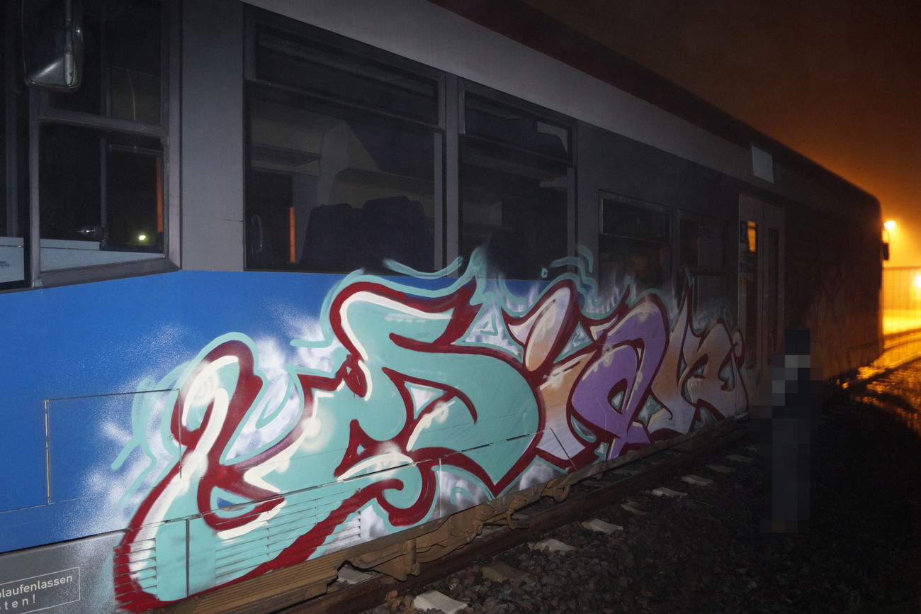 Graffiti Train - Photo by ATS_KORUScrew