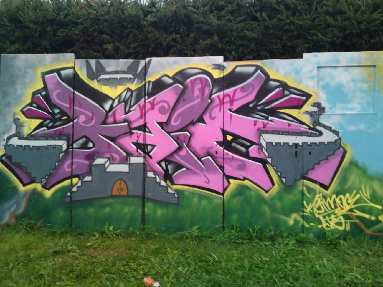 Graffiti Wall - Photo by ATS_KORUScrew