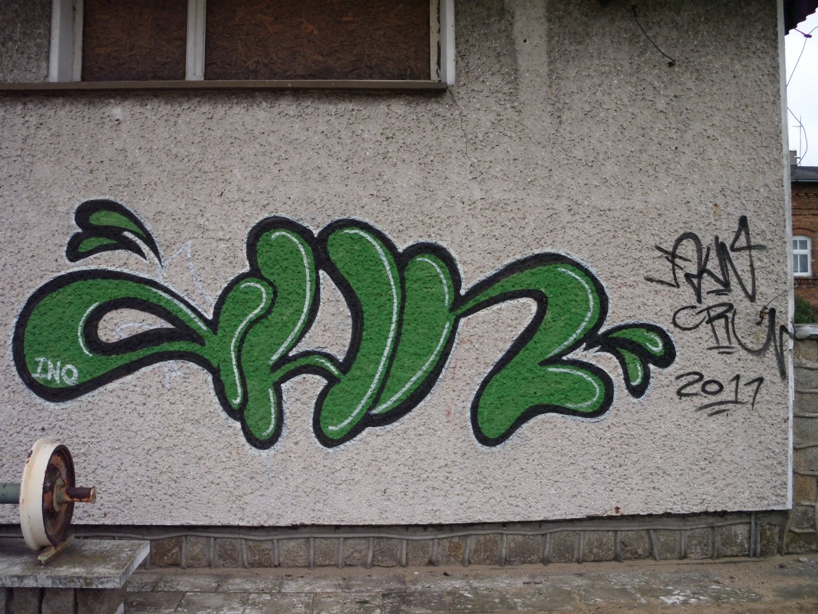 Graffiti Bombing in Poland - Photo by AWNcrew - AWN (2011)