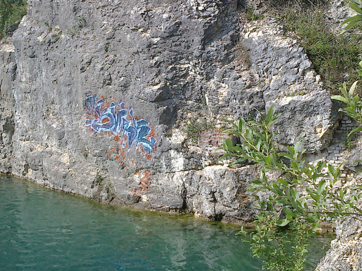 Graffiti Bombing - Photo by AWNcrew - Snak, AWN