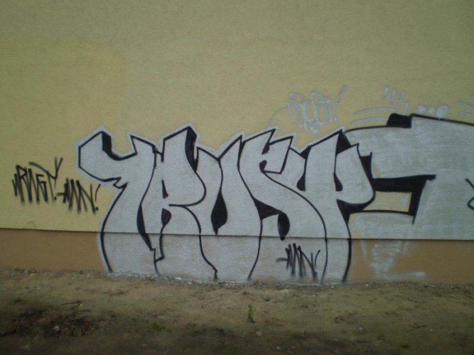 Graffiti Bombing in Inowroclaw - Photo by AWNcrew - Frost, AWN
