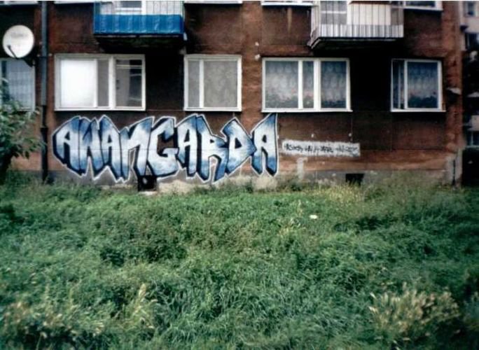 Graffiti Bombing in Inowroclaw - Photo by AWNcrew - AWN (2002)