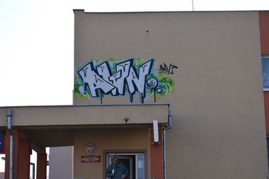 Graffiti Bombing - Photo by AWNcrew - AWN