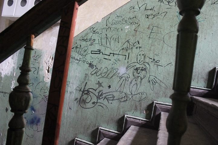 Graffiti Artwork - Photo by AWNcrew - AWN