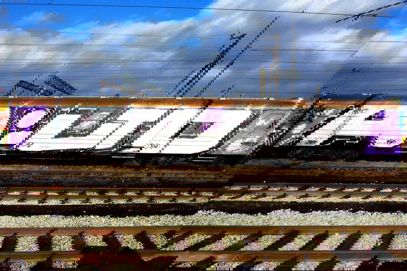 Graffiti Train - Photo by AYU - Aiuto, oneman, wholecar