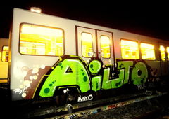 Graffiti Train - Photo by AYU - Aiuto, metro, subway