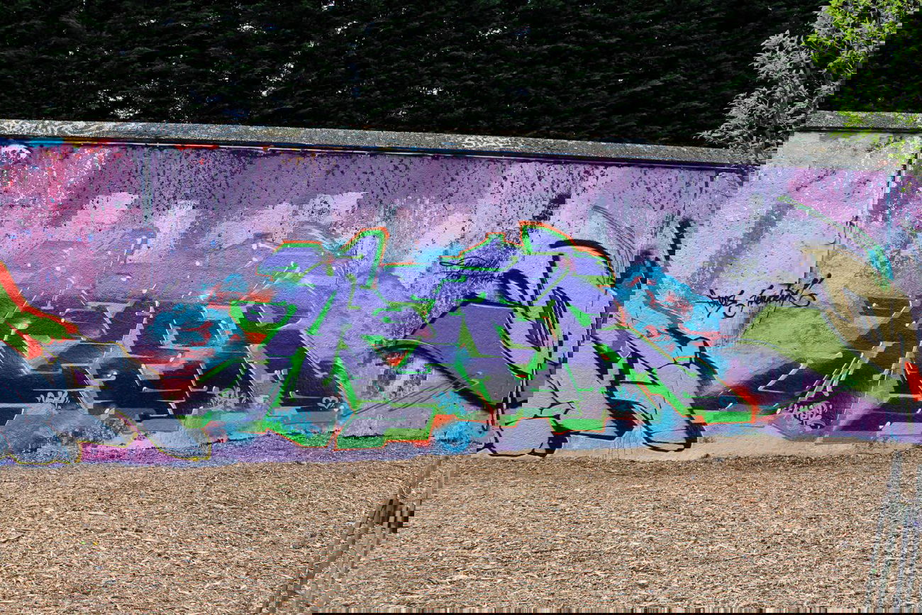Graffiti Wall - Photo by Abecedajedna45 - acter.pfk