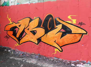 Graffiti Wall in Berlin - Photo by Abow - abow, woba (2013)