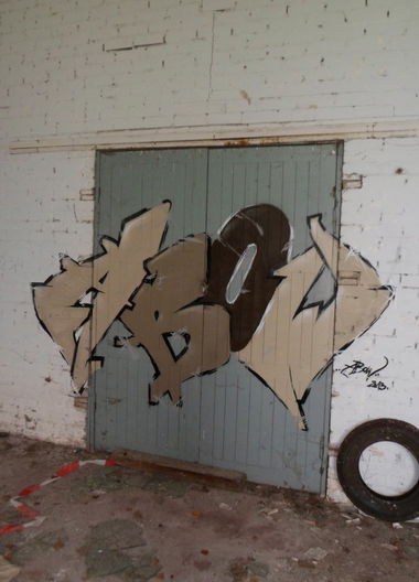 Graffiti Wall in Fürstenwalde - Photo by Abow - abow, woba (2013)