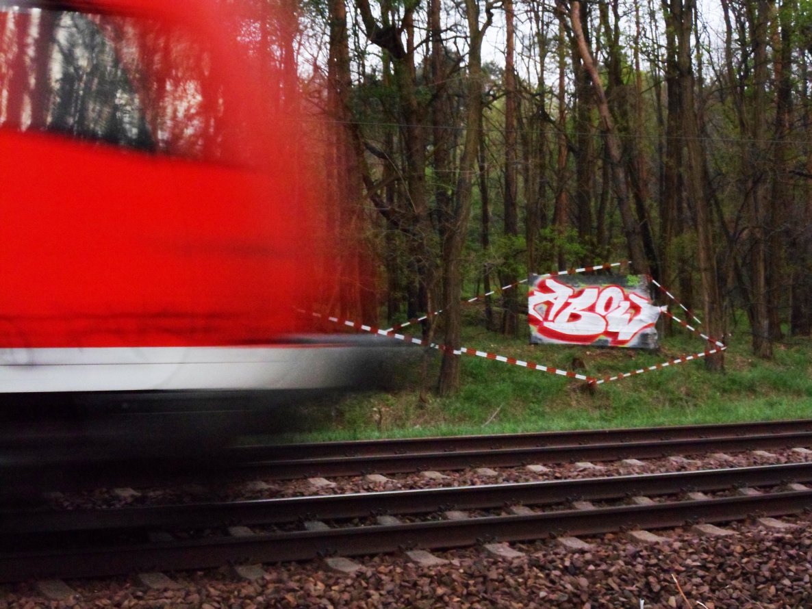 Graffiti Artwork in Frankfurt (Oder) - Photo by Abow - abow, woba, line (2013)