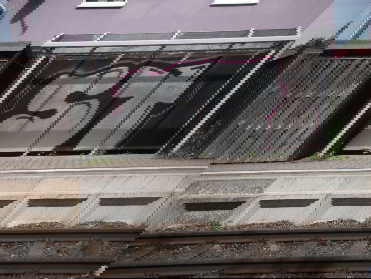 Graffiti Bombing - Photo by AcBa - st, bombing, bhf (2015)