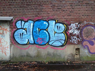 Graffiti Bombing - Photo by AcE_One - bubble, style, bombing