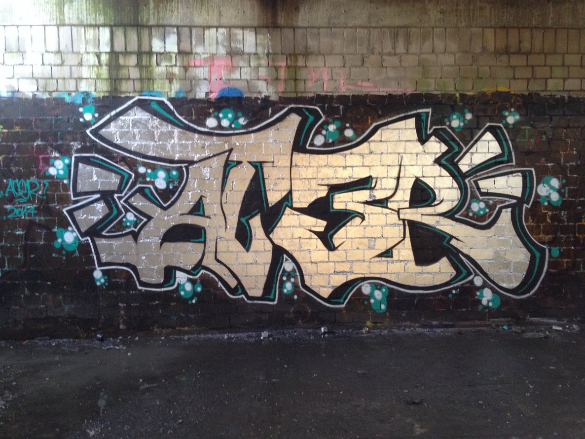 Graffiti Wall - Photo by AcE_One - acer, one, wall