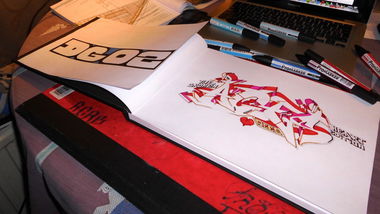 Graffiti Sketch - Photo by Aces - DG02, Drughi, Genk (2013)