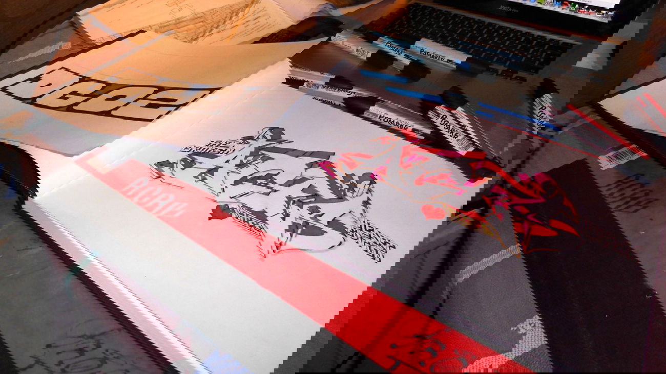 Graffiti Sketch - Photo by Aces - DG02, Drughi, Genk (2013)