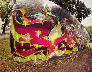 Graffiti Wall - Photo by Achim - polk, polka, achim (2013)