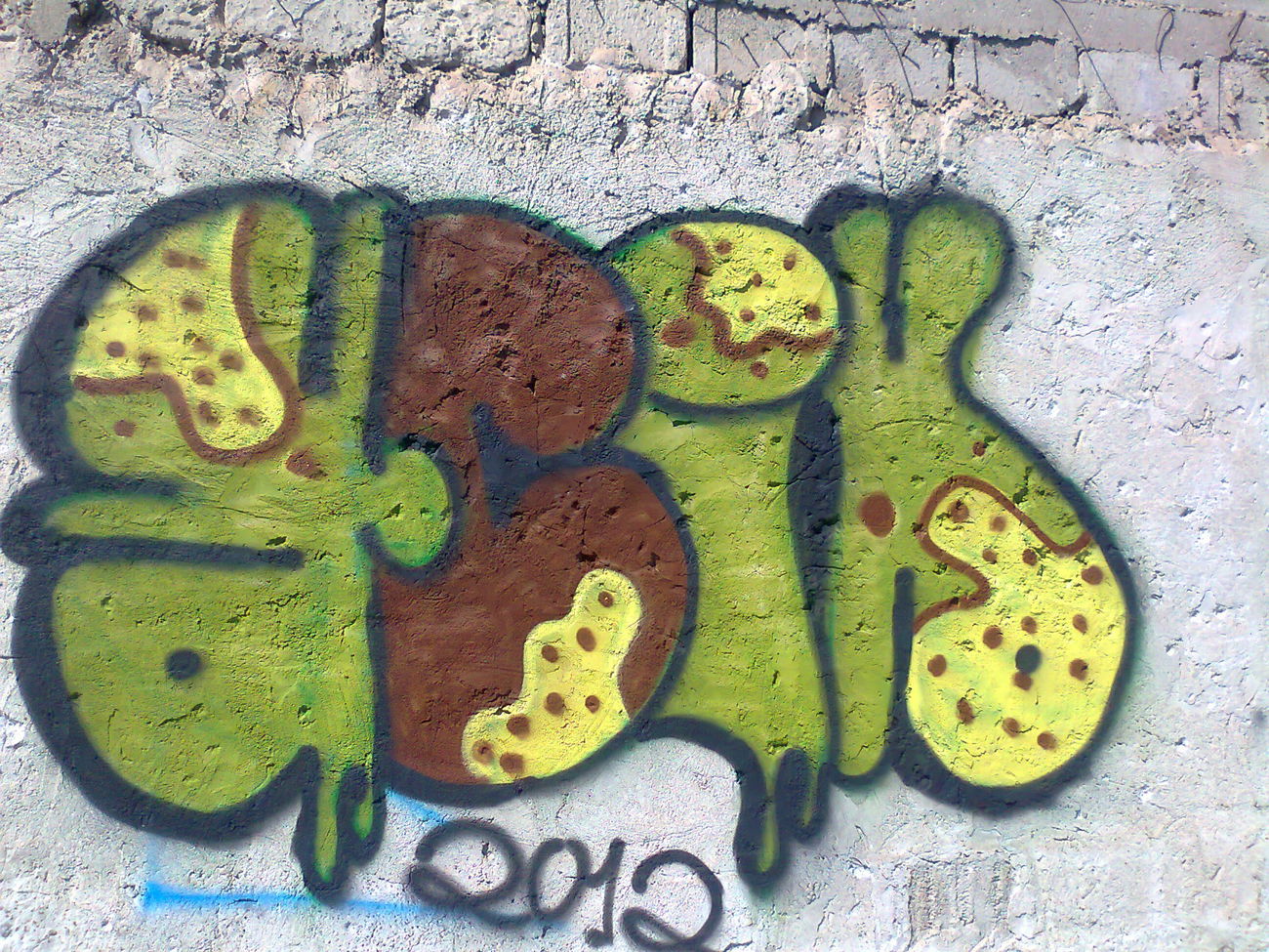 Graffiti Bombing in Galați - Photo by Acidone (2012)
