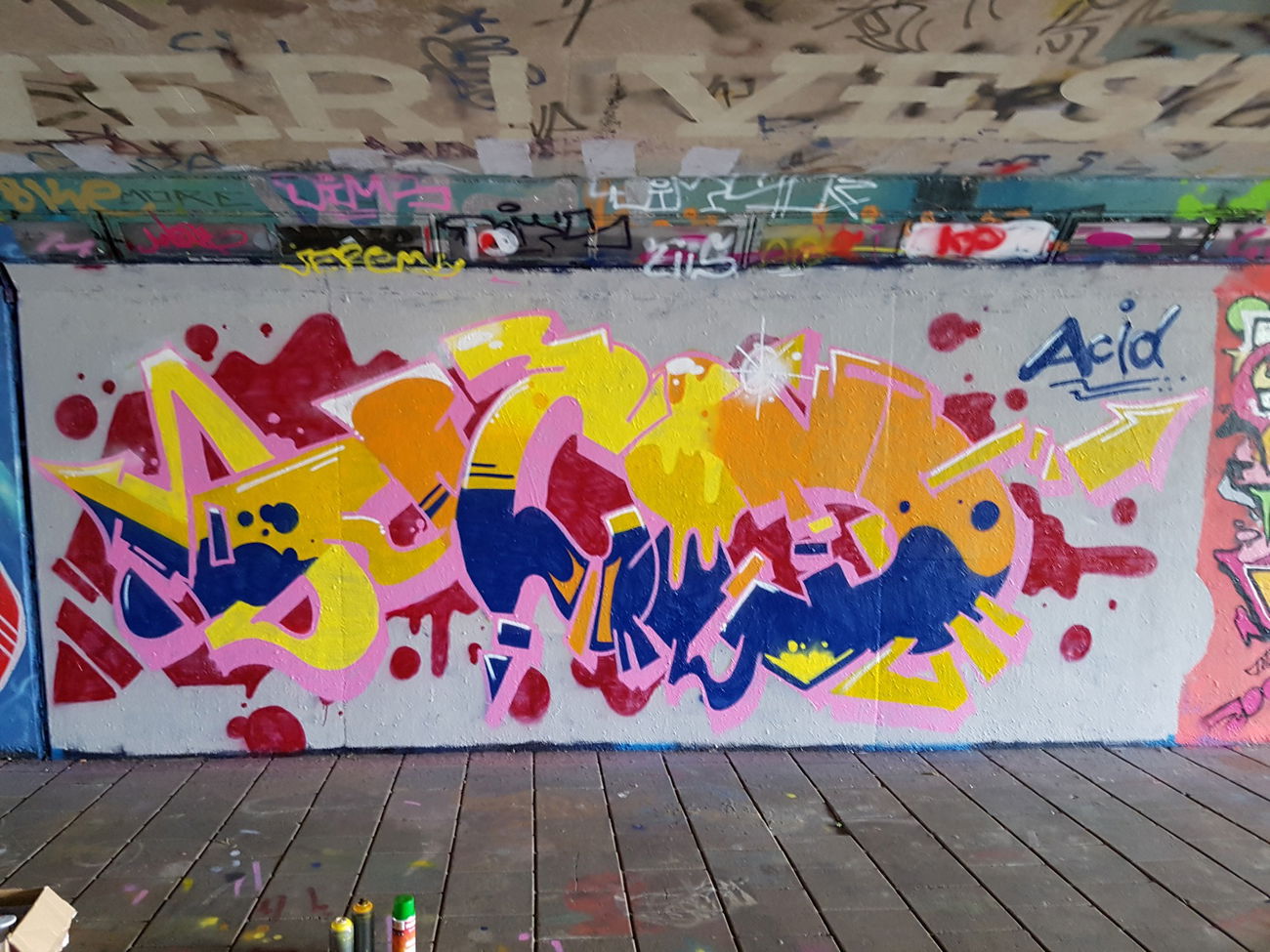 Graffiti Wall in Eindhoven - Photo by Acidone - acid, endofschool, berenkuil (2016)