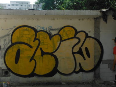 Graffiti Bombing in Galați - Photo by Acidone (2015)