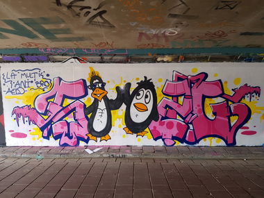 Graffiti in Eindhoven - Photo by Acidone - mybff'sbirthday, lamultianibro, swag (2016)