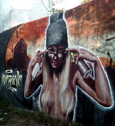 Graffiti Wall - Photo by Ader - girl, aderone, ader
