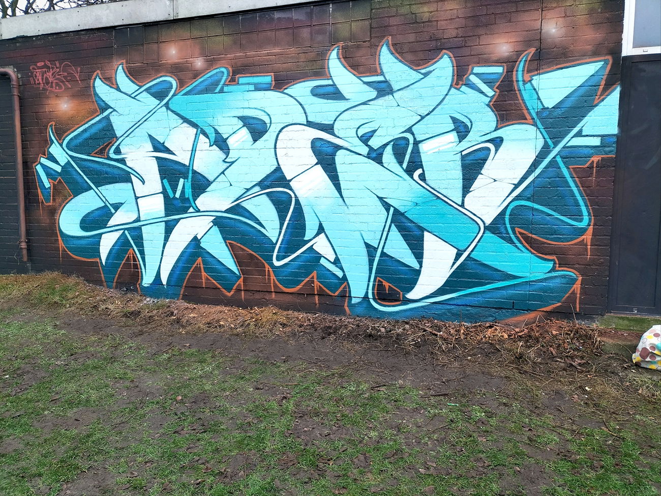 Graffiti Wall - Photo by Aderone