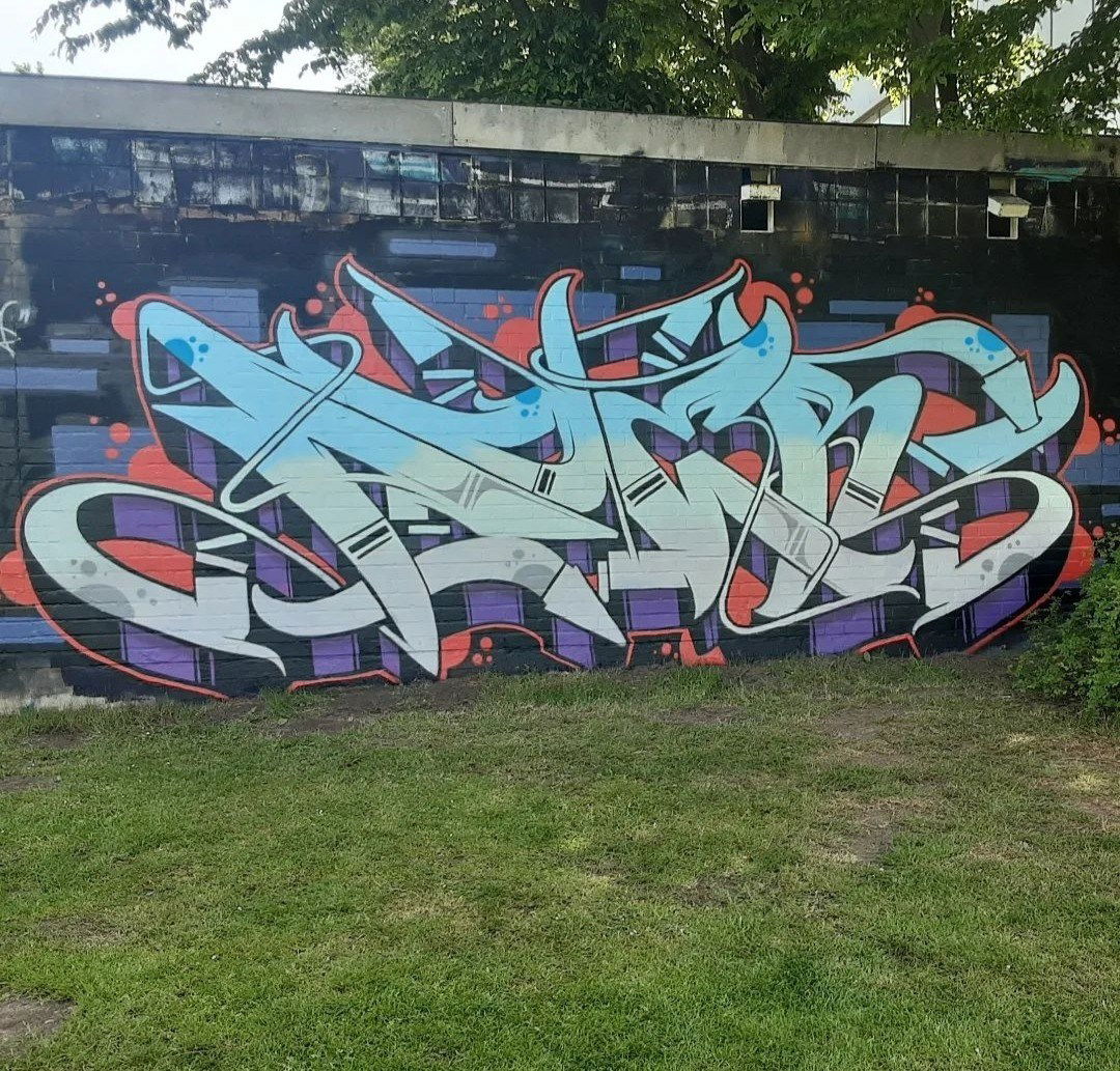 Graffiti Wall - Photo by Aderone