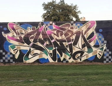 Graffiti Wall - Photo by Aderone