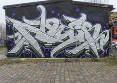 Graffiti Wall - Photo by Aderone