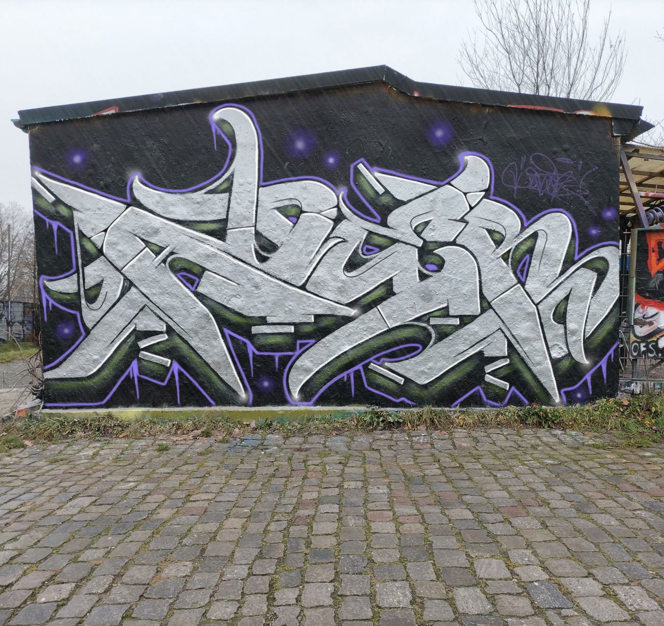 Graffiti Wall - Photo by Aderone