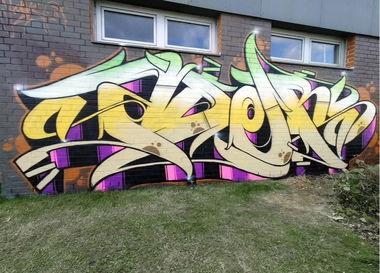 Graffiti Wall - Photo by Aderone