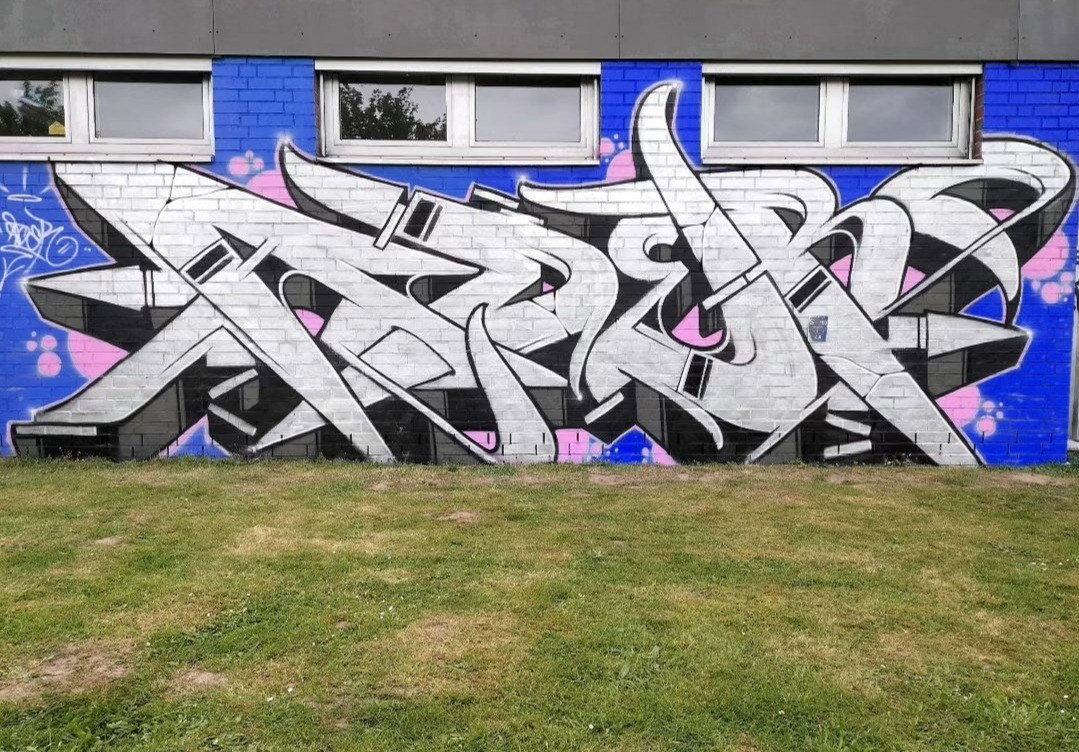 Graffiti Wall - Photo by Aderone