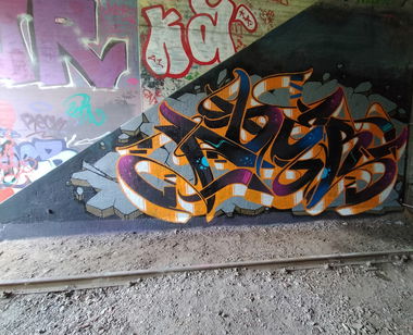 Graffiti Wall - Photo by Aderone