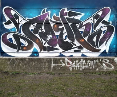 Graffiti Wall - Photo by Aderone