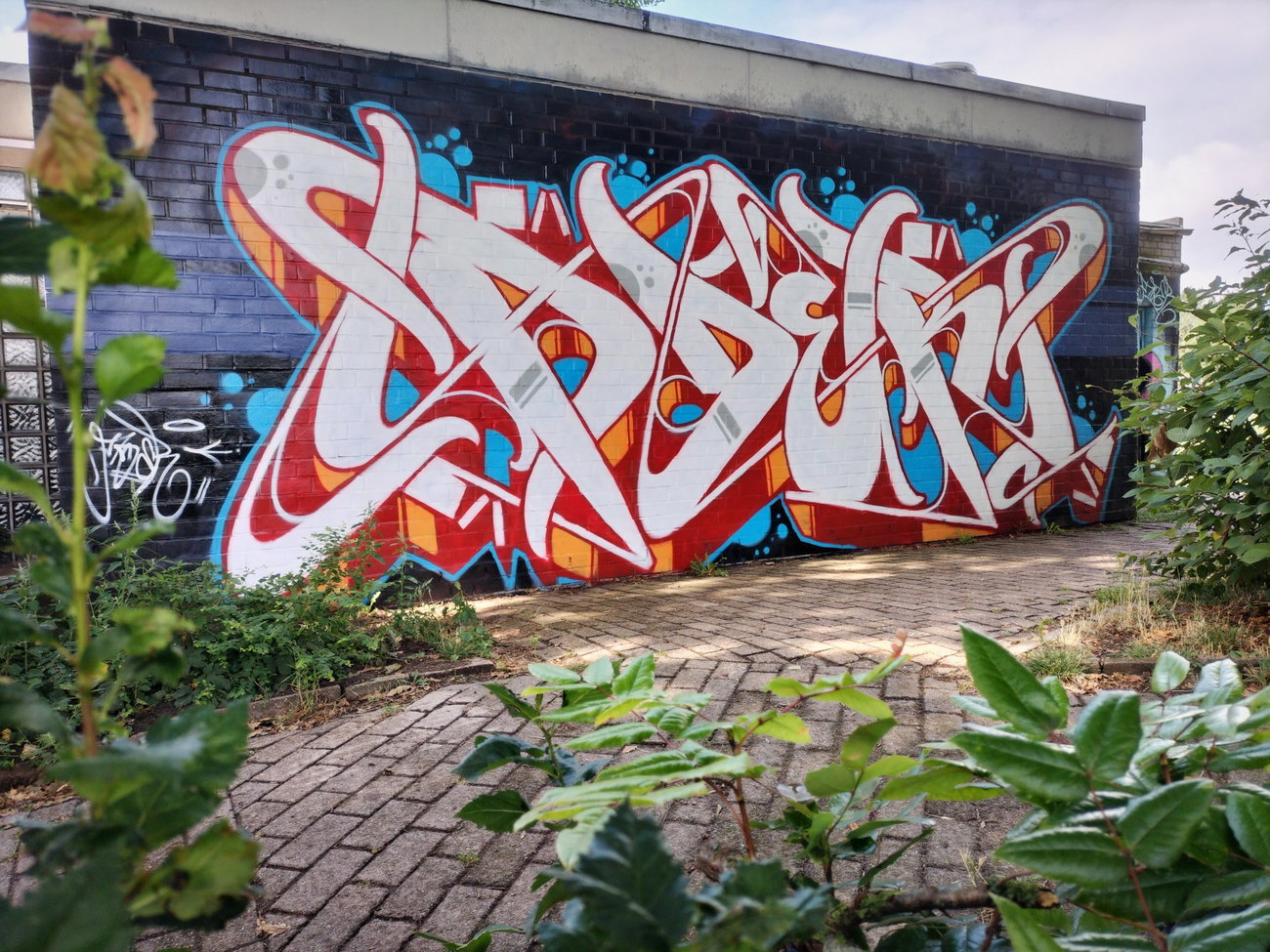 Graffiti Wall - Photo by Aderone