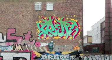 Graffiti Wall - Photo by Aderone