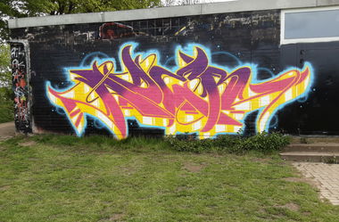 Graffiti Wall - Photo by Aderone