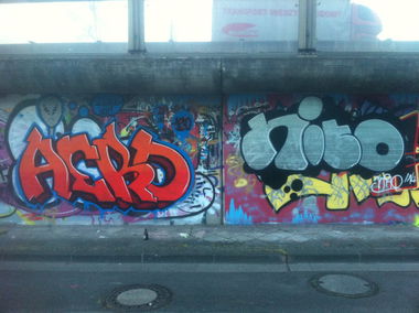 Graffiti Wall - Photo by Aero - nito, aero (2014)