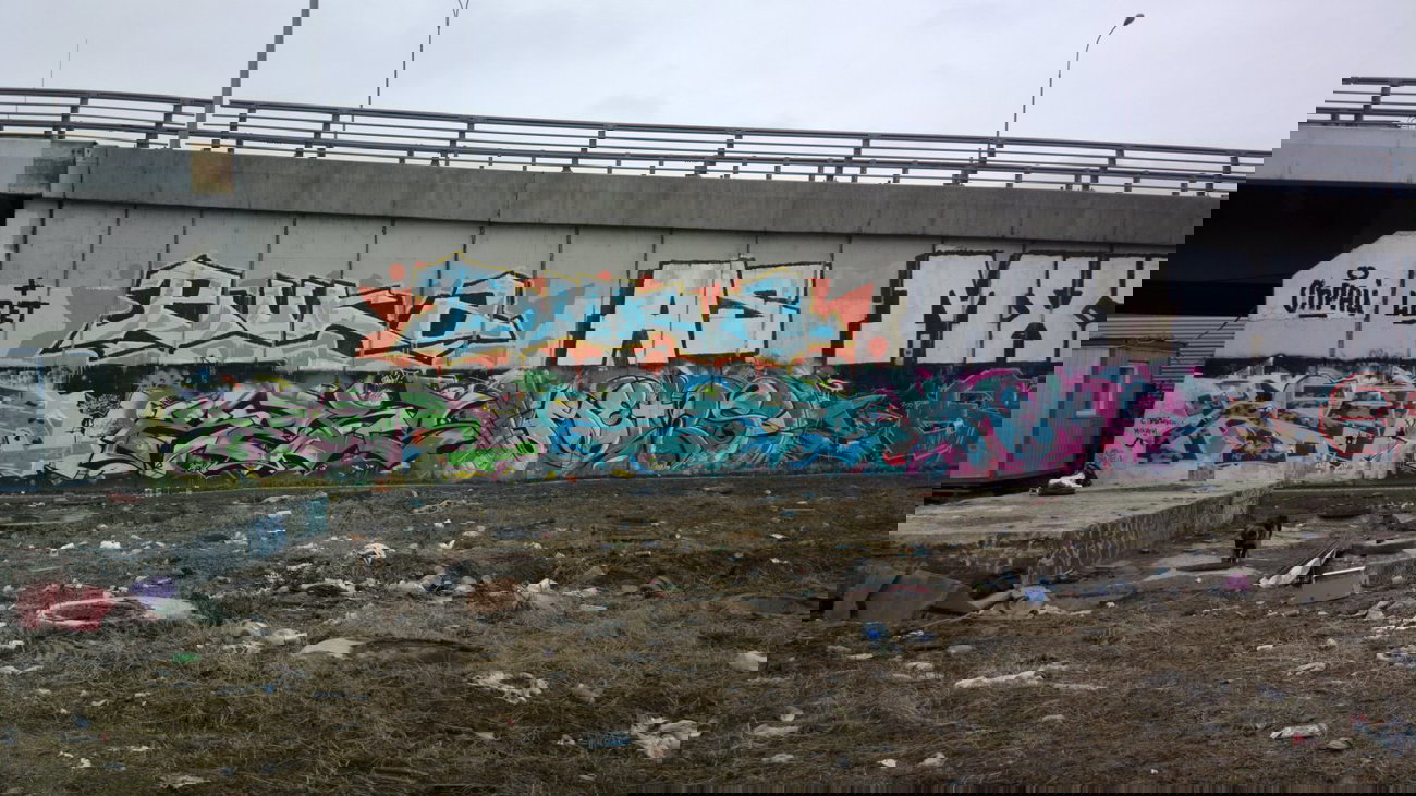 Graffiti Wall - Photo by Aers (2014)
