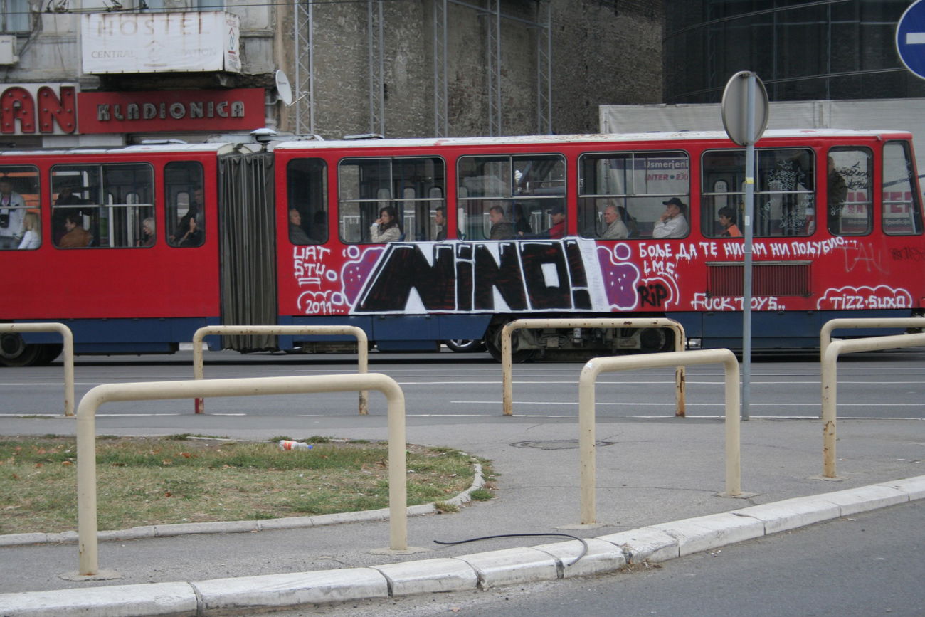 Graffiti Train - Photo by Aetherdog96 - NINO, STU