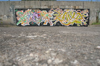 Graffiti Wall - Photo by Aetherdog96 - Stem, Koma, Grs