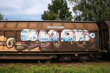 Graffiti Train - Photo by Aetherdog96 - Freight, Kloake, Bof